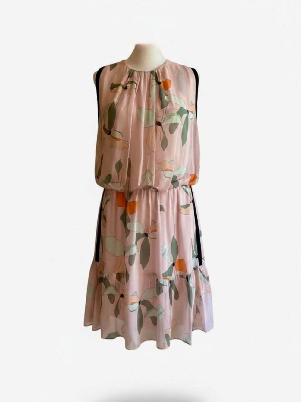 Reiss - Picture 2 of 7